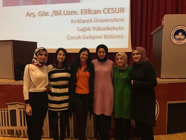Cocuk Gelisimi Ogrencileri Is Basinda Klu Cocuk Gelisimi Bolumu Iyilesecegiz